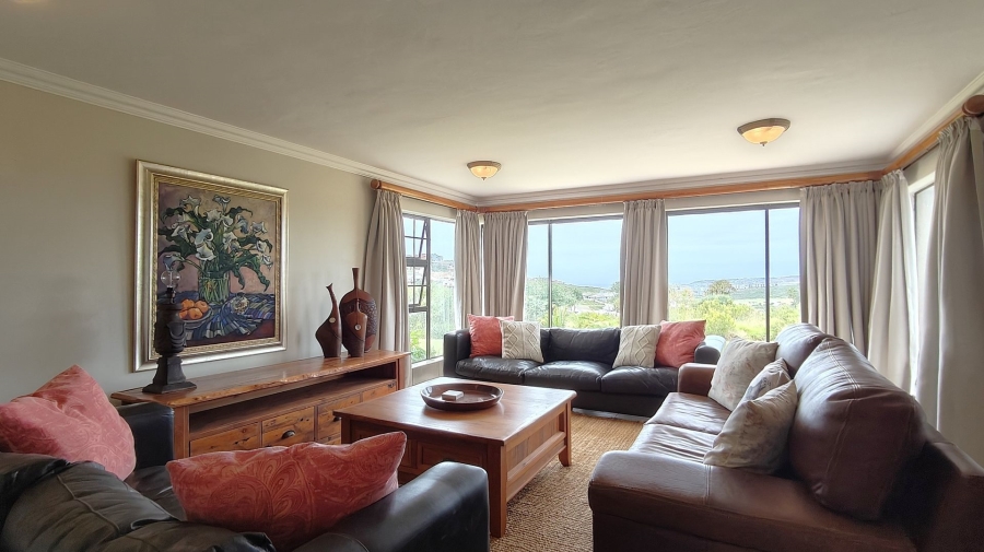 5 Bedroom Property for Sale in Num Num Cape Estate Western Cape